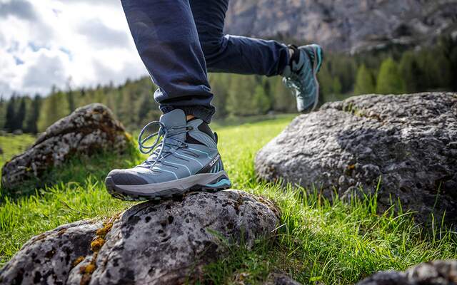 Scarpa Walking Boots Climbing Shoes Snow Rock