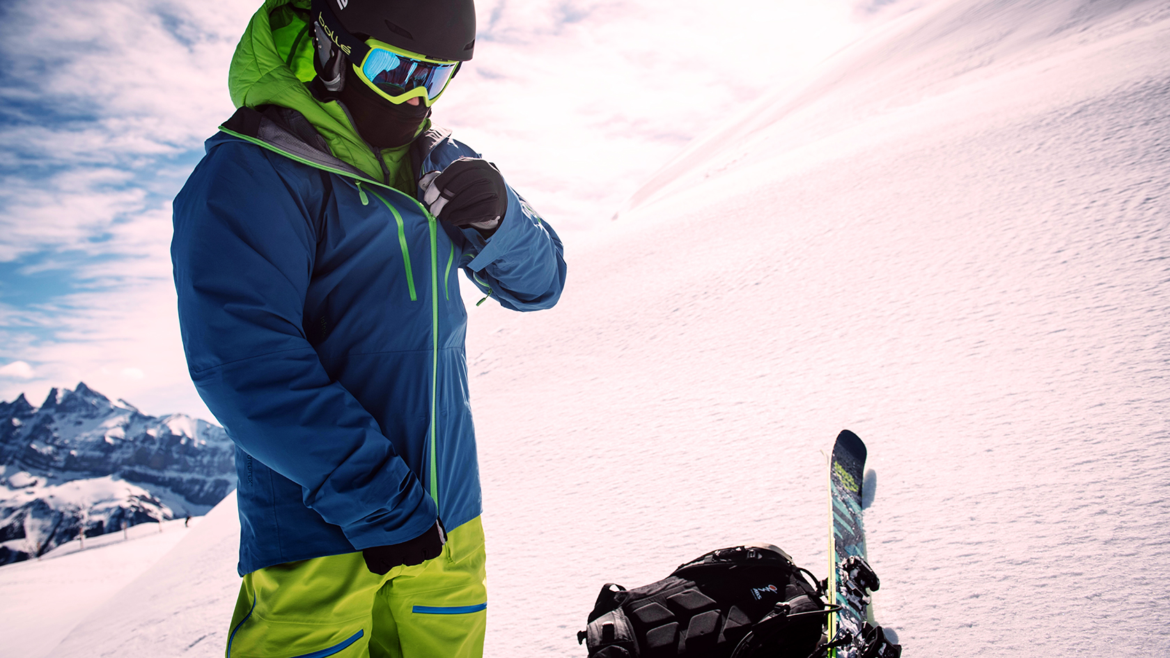 Man wearing Oakley Goggles