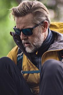 sr-ss19-lookbook-chapter-2-tile-13