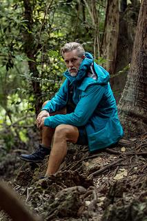 sr-ss19-lookbook-chapter-2-tile-6